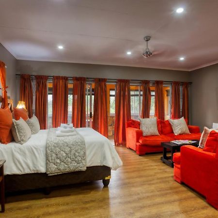 Purple Gecko Guest House Lydenburg Exterior photo