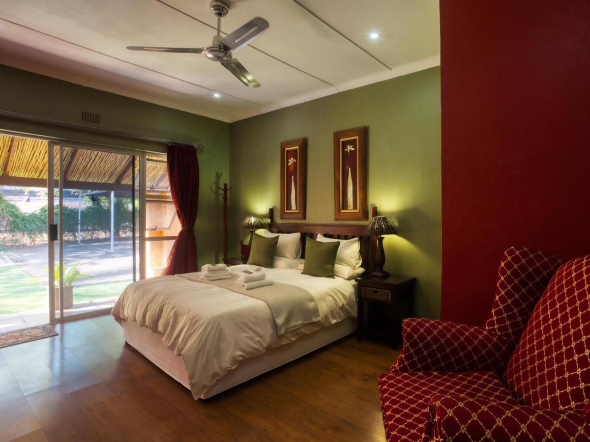 Purple Gecko Guest House Lydenburg Exterior photo