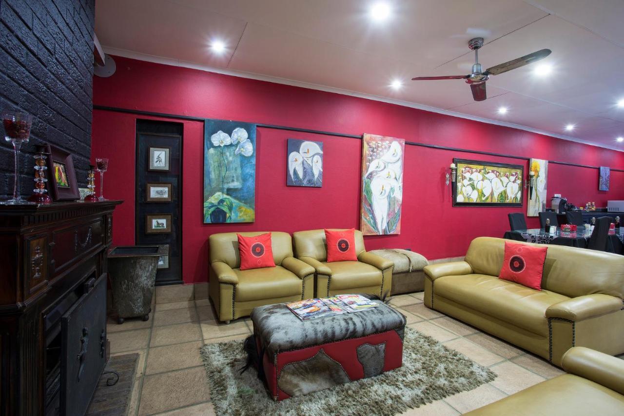 Purple Gecko Guest House Lydenburg Exterior photo