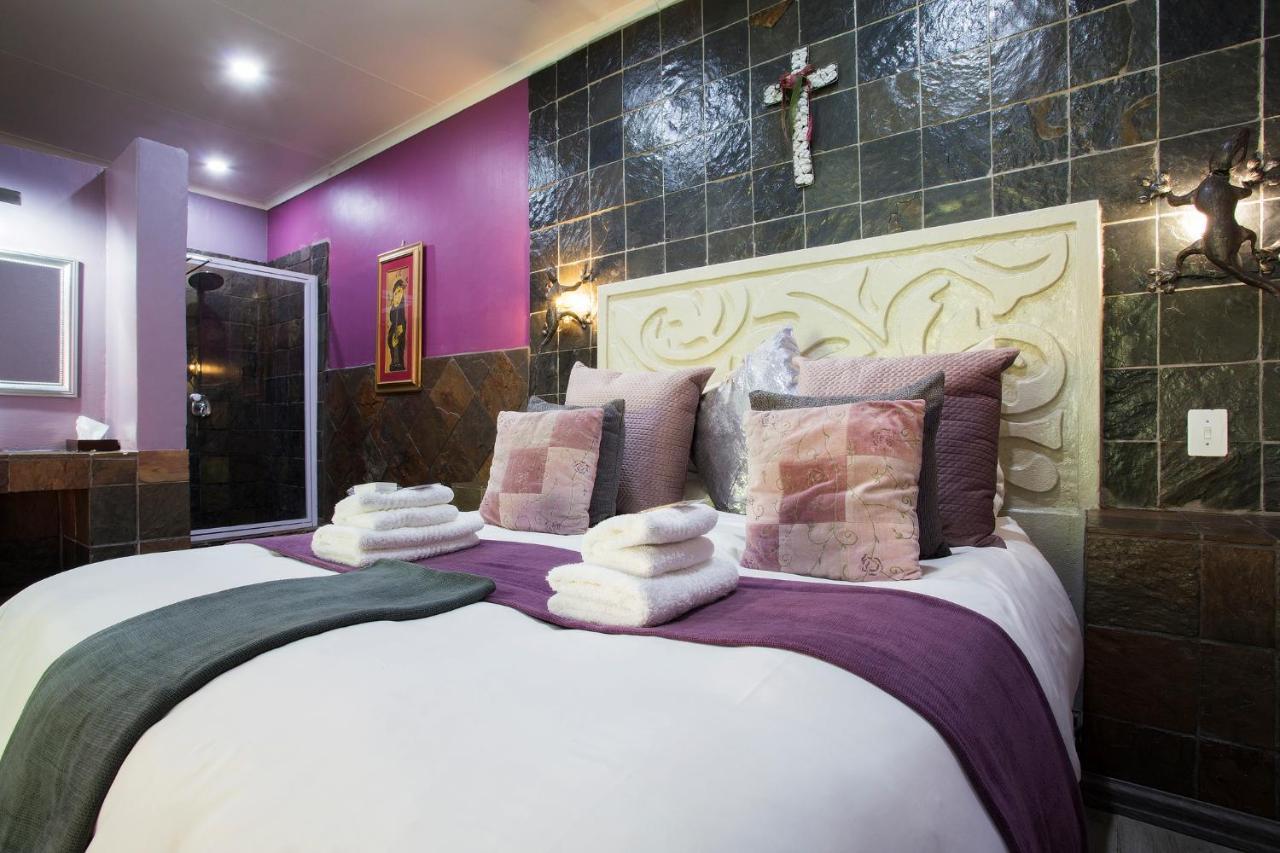 Purple Gecko Guest House Lydenburg Exterior photo