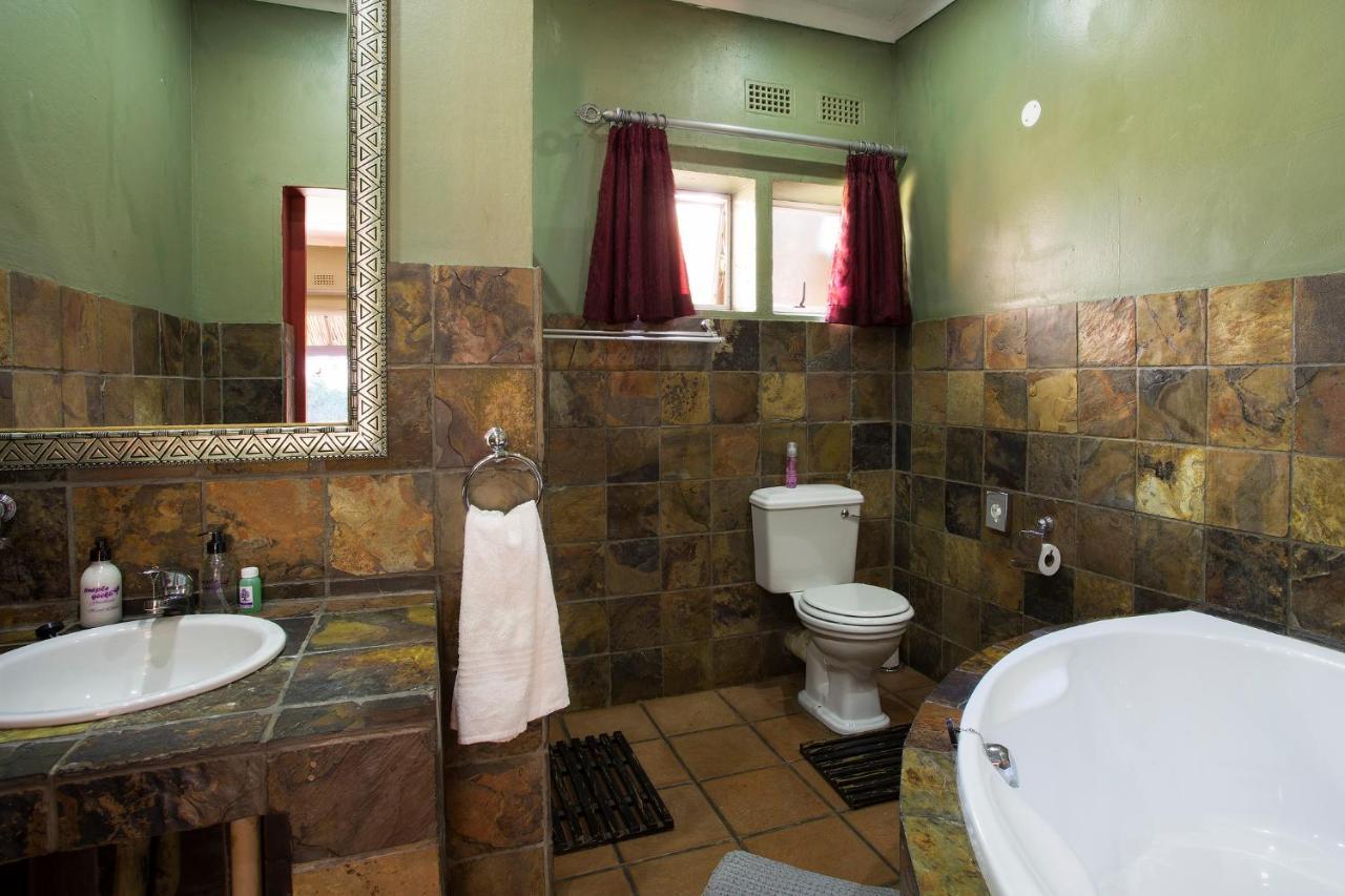 Purple Gecko Guest House Lydenburg Exterior photo